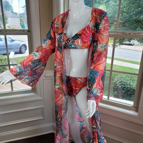 Urban Look Fiesta bikini‎ & matching cover up - Picture 6 of 9